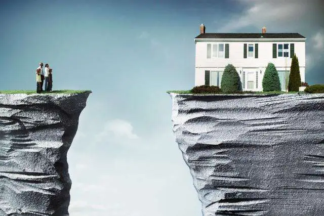 Many Americans find the prospect of purchasing a home to be highly challenging, according to the chief economist at Moody’s
