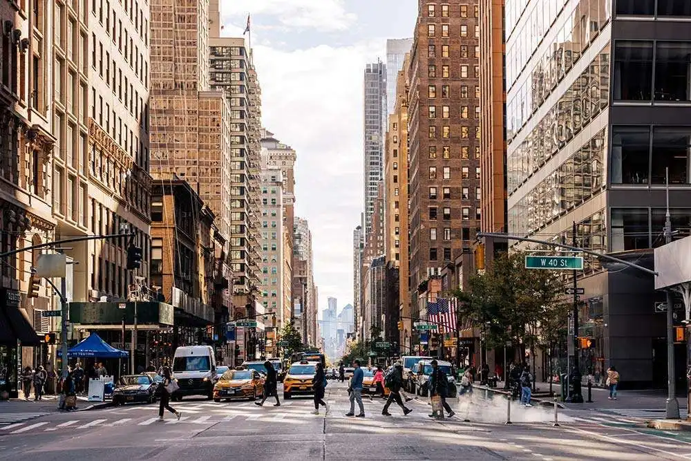 New York is experiencing an earthquake, but how is it possible for seismic activity to occur within the center of a tectonic plate?